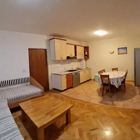 Apartment Presecki Pag Town